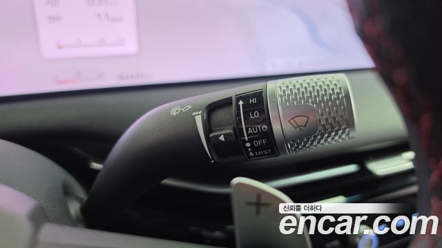 Genesis G80 2025 — photo 47