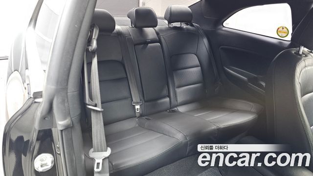 Kia K3 2015 — photo 17
