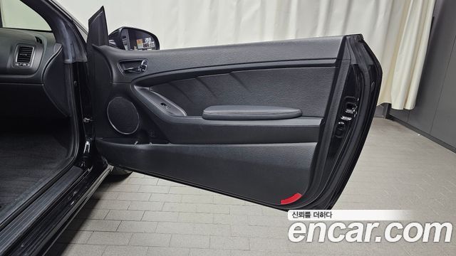 Kia K3 2015 — photo 15