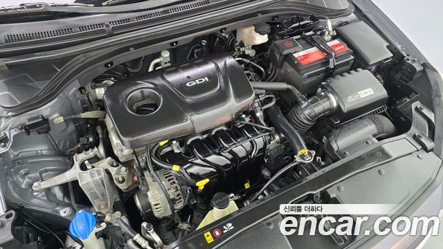 Hyundai AVANTE 2017 — photo 6