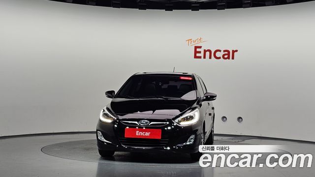 Hyundai Accent 2014 — photo 3