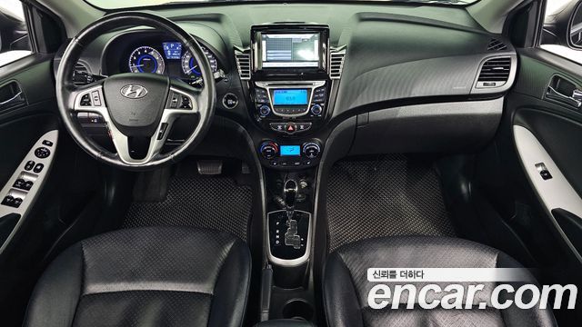 Hyundai Accent 2014 — photo 10