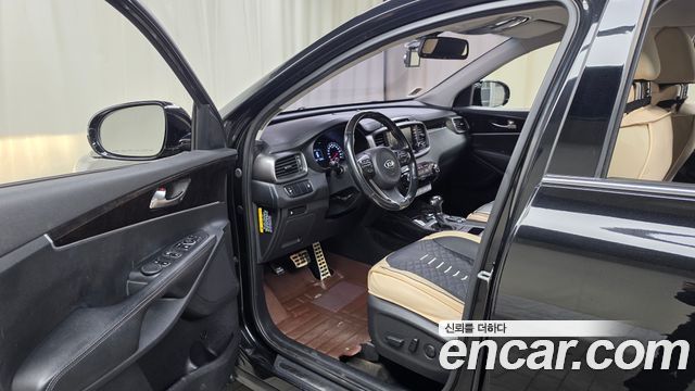 Kia Sorento 2017 — photo 13
