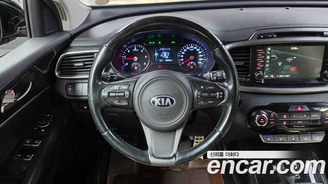 Kia Sorento 2017 — photo 19