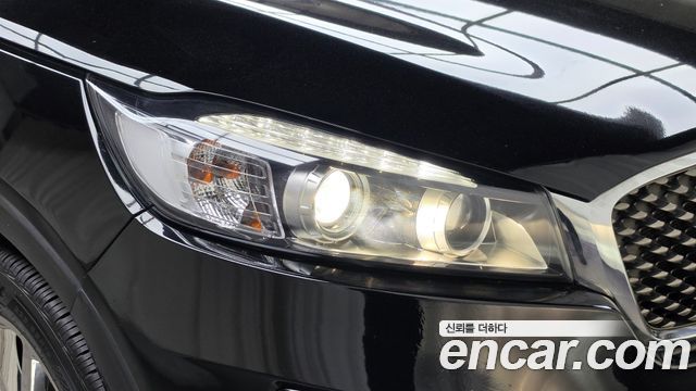 Kia Sorento 2017 — photo 8