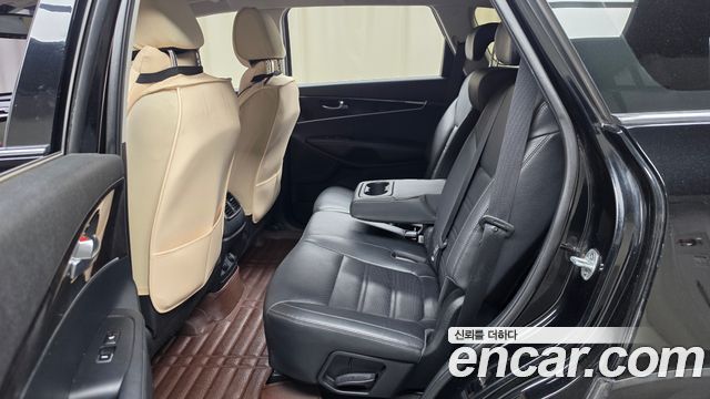 Kia Sorento 2017 — photo 16