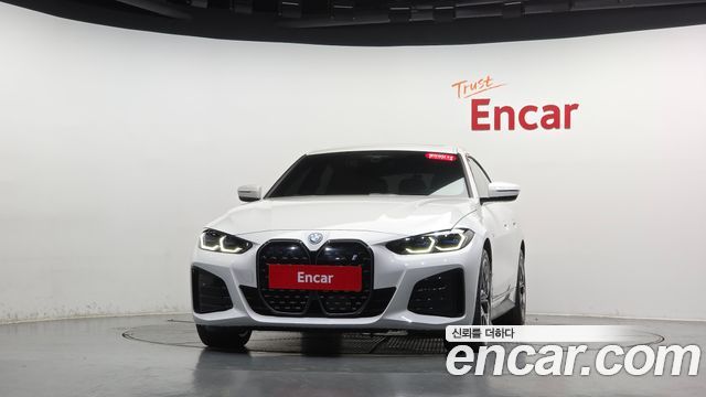 BMW i4 2023 — photo 3