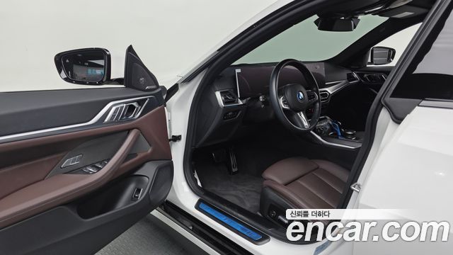 BMW i4 2023 — photo 13