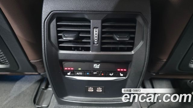 BMW i4 2023 — photo 24