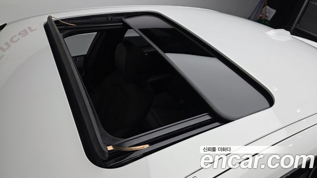 BMW i4 2023 — photo 25
