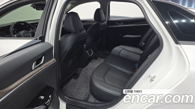 Kia K5 2020 — photo 18