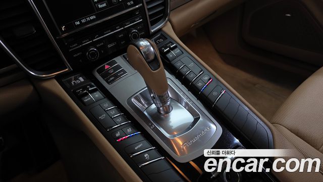 Porsche Panamera 2014 — photo 9