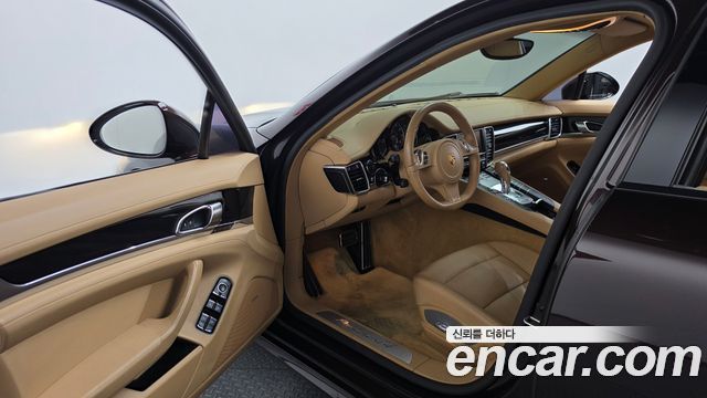 Porsche Panamera 2014 — photo 10