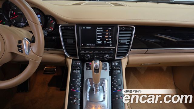 Porsche Panamera 2014 — photo 15