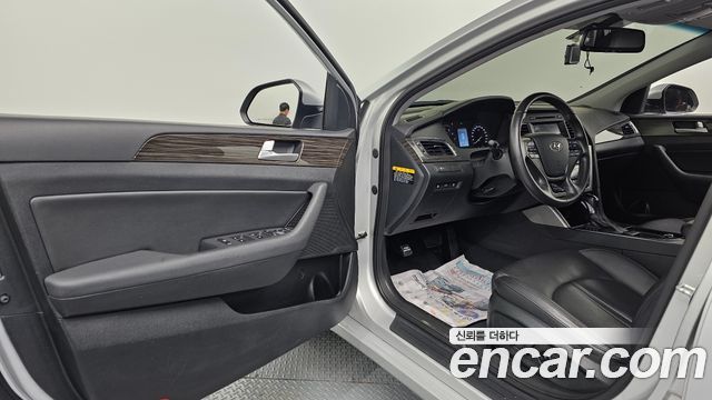 Hyundai Sonata 2015 — photo 13