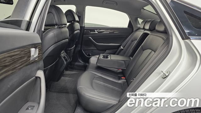 Hyundai Sonata 2015 — photo 17