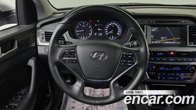 Hyundai Sonata 2015 — photo 20