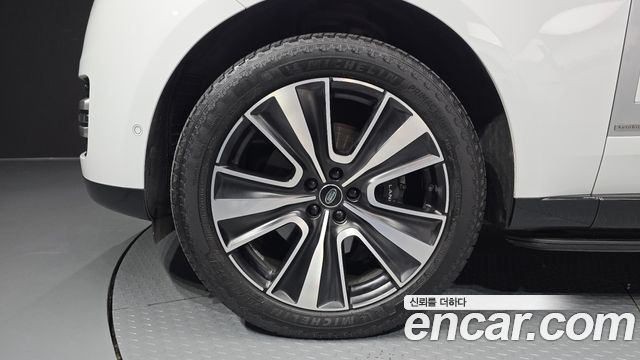 Land Rover Range Rover 2023 — photo 5