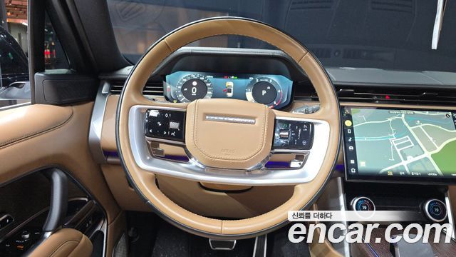 Land Rover Range Rover 2023 — photo 19
