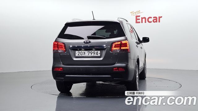 Kia Sorento 2012 — photo 4