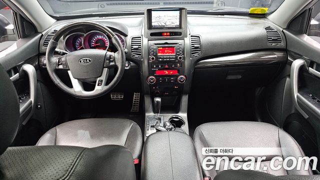 Kia Sorento 2012 — photo 10