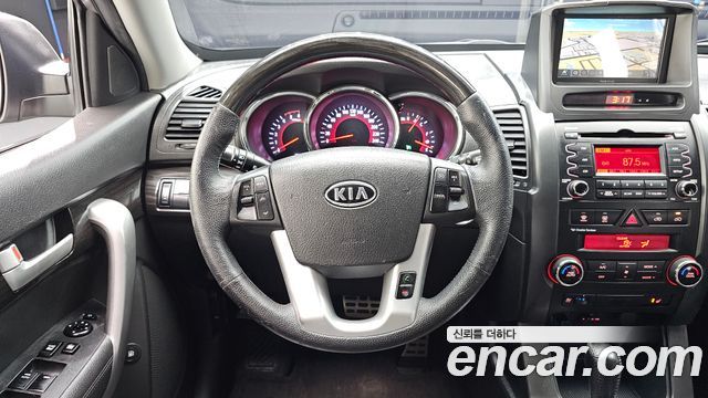 Kia Sorento 2012 — photo 19