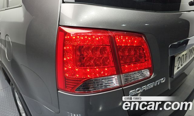 Kia Sorento 2012 — photo 9