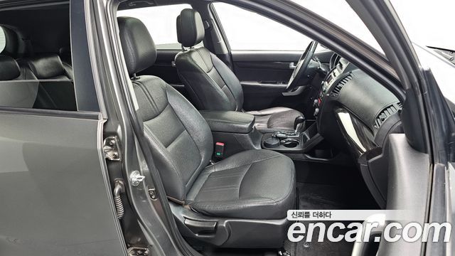 Kia Sorento 2012 — photo 16