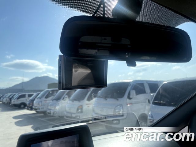 Hyundai Starex 2014 — photo 14