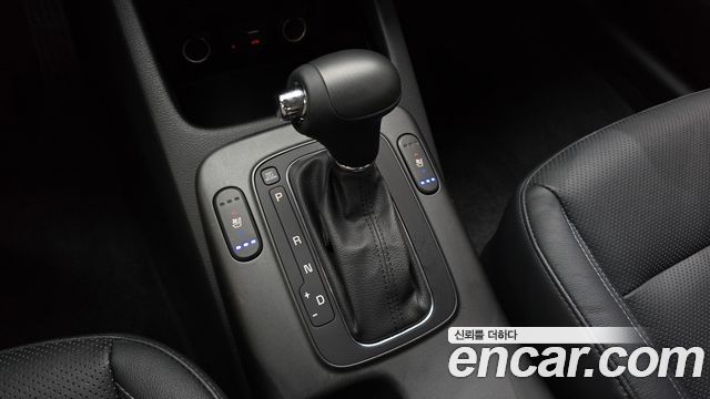 Kia K3 2015 — photo 9