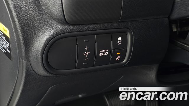 Kia K3 2015 — photo 15