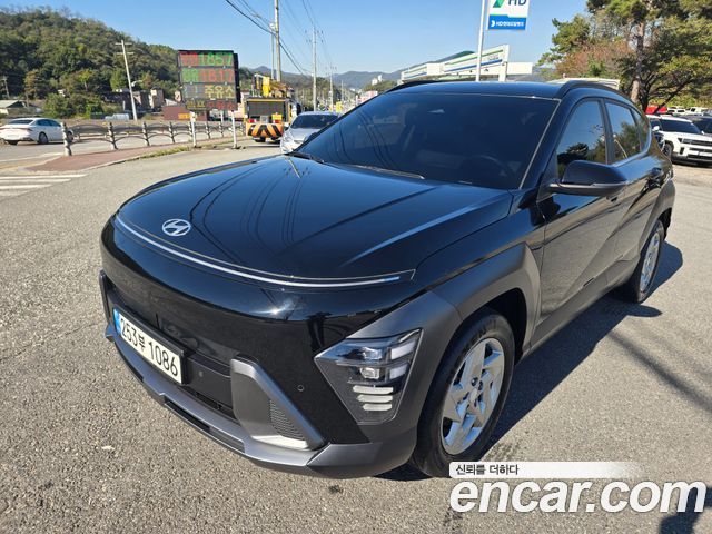 Hyundai Kona 2023 — photo 1