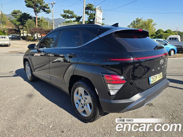 Hyundai Kona 2023 — photo 6