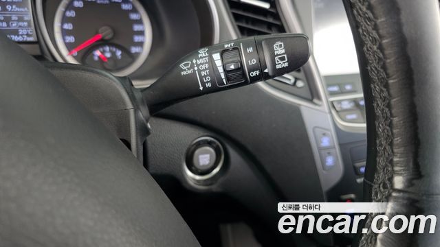Hyundai Santafe 2013 — photo 28