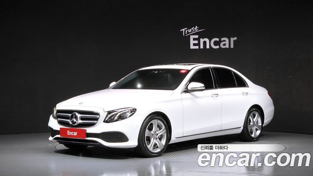 Mercedes-Benz E-Class 2017 — photo 1