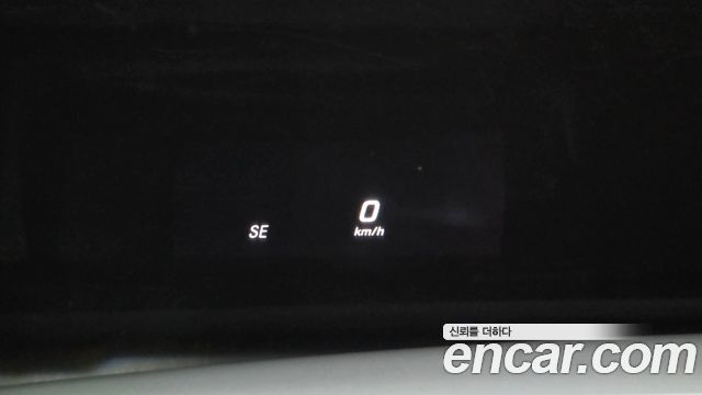 Mercedes-Benz E-Class 2017 — photo 8