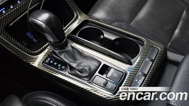 Hyundai Grandeur 2017 — photo 12