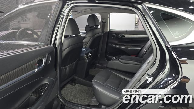 Hyundai Grandeur 2017 — photo 17