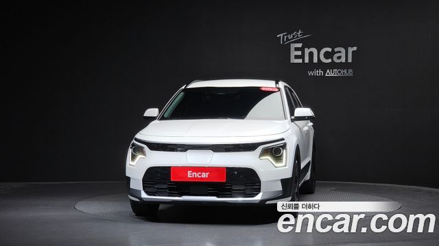Kia Niro 2023 — photo 3