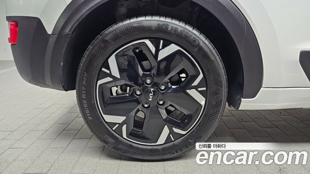 Kia Niro 2023 — photo 5