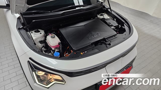 Kia Niro 2023 — photo 6