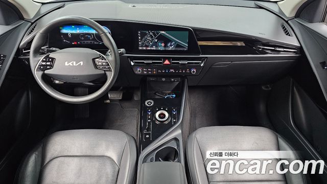Kia Niro 2023 — photo 10