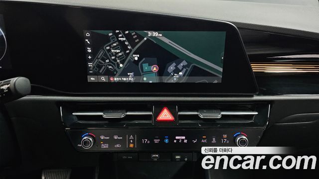 Kia Niro 2023 — photo 18