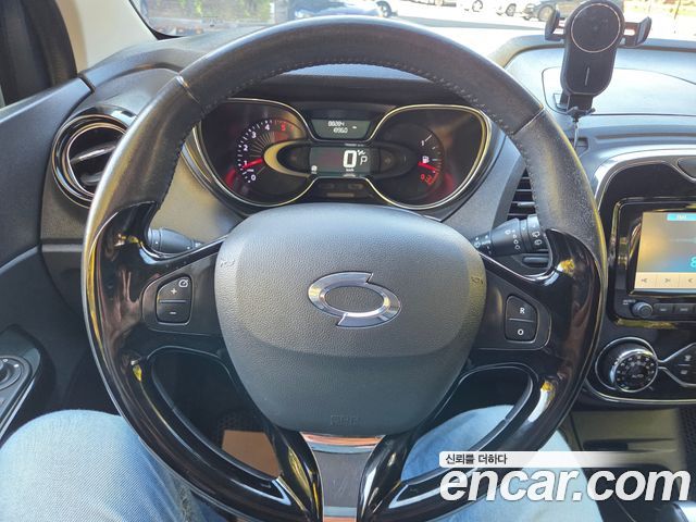 Renault Korea QM3 2016 — photo 8
