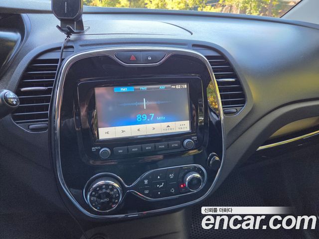 Renault Korea QM3 2016 — photo 11