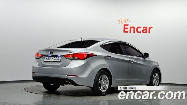 Hyundai AVANTE 2015 — photo 2