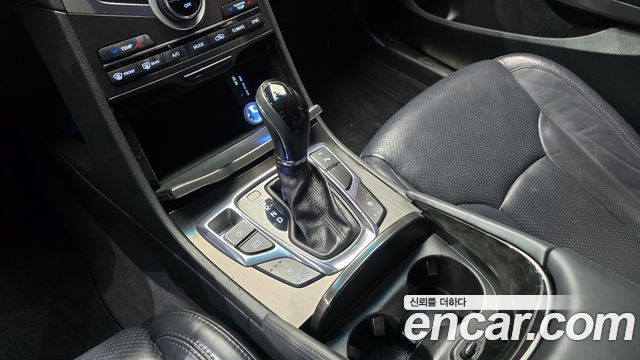 Hyundai Grandeur 2017 — photo 12
