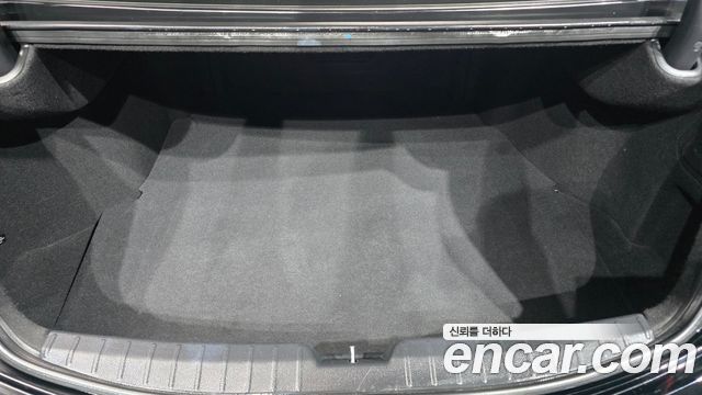 Hyundai Grandeur 2017 — photo 32