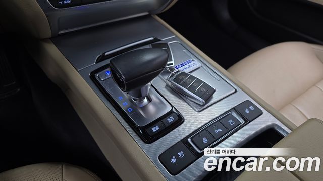 Genesis G80 2018 — photo 9