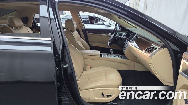 Genesis G80 2018 — photo 11